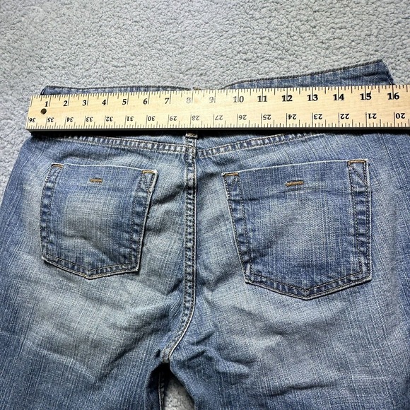 Levis Strauss Signature Low Rise denim jean shorts Size misses 10 Mid Mom Pants - Picture 4 of 9